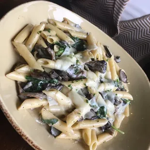 Mushroom alfredo