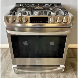 LG 6.3 Cu. Ft. Range LSD4913ST/00
$1,919.99 - 1 YEAR WARRANTY
