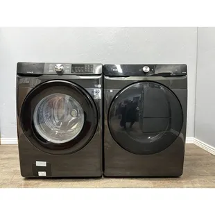 Samsung 4.5 Cu. Ft. Washer WF51CG8000AV &amp; 7.5 Cu. Ft. Gas Dryer DVG45A6400V
 $1,949.99 - 2 YEAR WARRANTY