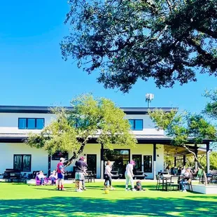 Frontyard Brewing ~ Spicewood, Texas