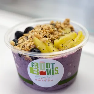 Power Bowl: Base - banana, blueberries, oats, vanilla plant-based protein and soy milk, toppings - blueberries, pineapple, granola