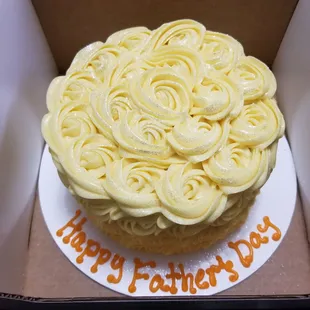 The best tasting cakes according to my spouse  Very satisfied with their service and thei covid door protocols