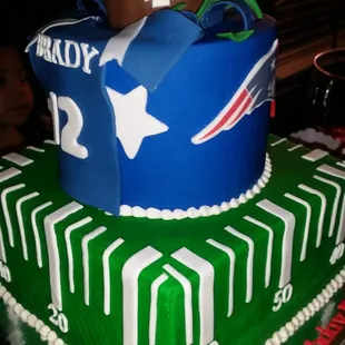 Patriots Cake! My brother loved the cake and said it was &quot;yummy.&quot;