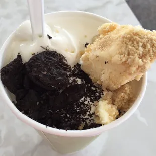 Oreo cheesecake frost