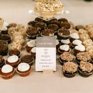 wedding cupcakes from Frost Cupcake Factory