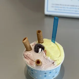 Limoncello and Cherry gelatos!