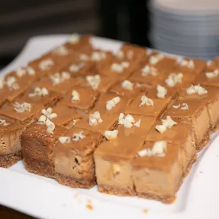 mini cheesecake bars (dulce de leche)