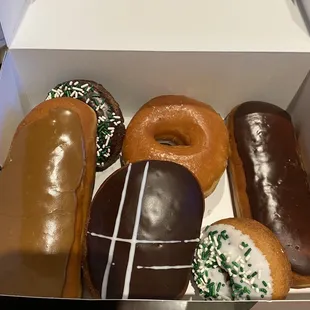 A half dozen delicious donuts!