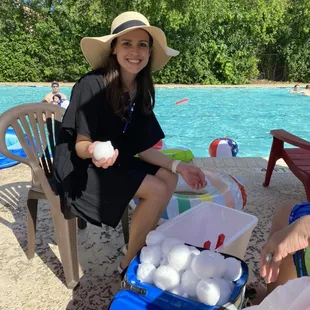 Sneaux to throw by FSI