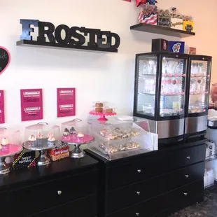 Cupcakes, specialty rice krispy treats, and cake pops, oh my