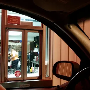 Dining room closed. Drive up open 8:30 - 9. We got here at 8:25 dining room closed.