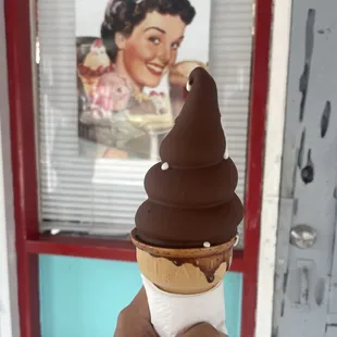 Chocolate dipped cone