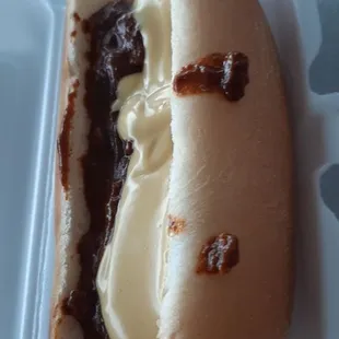 chili cheese hotdog