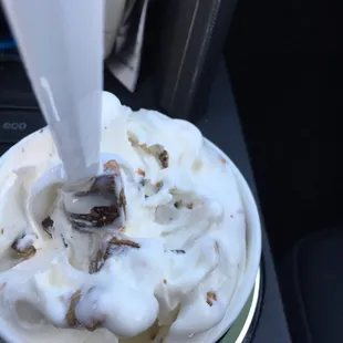 The Reese's you see on top was it, none blended in like it should be in a freeze