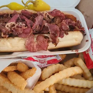 Pastrami sandwich Med. combo. June 2023. $16.00 It was fire. The price was a little bit dramatic.