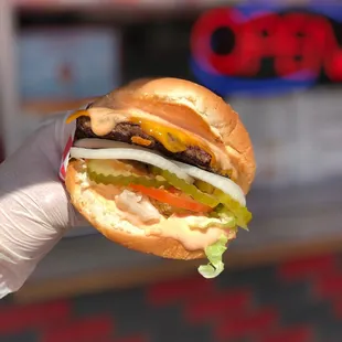 Cheese burger included in the $6 cheese burger meal.