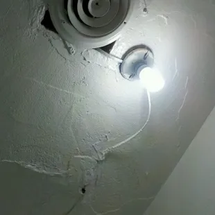 Ceiling :-/ depressing