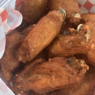 They have the most delicious chicken wings