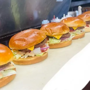 1. Cheese Burger