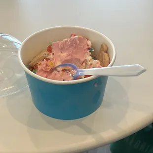 Steezy Strawberry, Cookies n Cream And cake batter custard with Fruity Pebbles, animal cookies and color changing straw!
