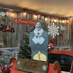 Elf loves this place 2024