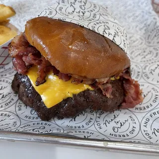 Pastrami Burger