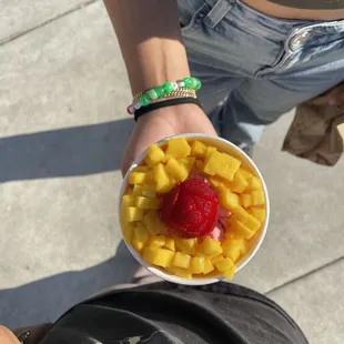 Strawberry Ice Cream with mango topping