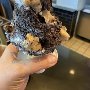 Cookie Crumbles...look at that cookie dough!