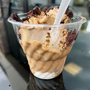 Coffee Ice cream with Brownie bites.