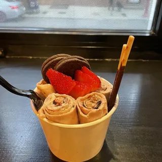 17. Black Valentine Rolled Ice Cream