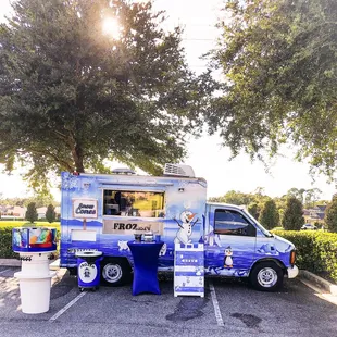 We would love to come to your event, school, company luncheon, employee appreciation . Call us now to book or event