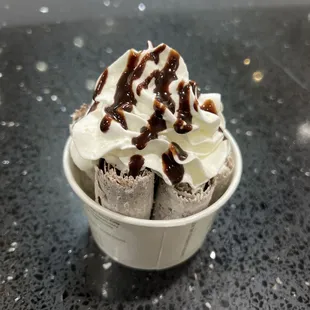 Cookies &amp; Cookies and Cream Rolled ice Cream