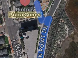 Pinto's Pizza Cones