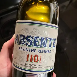 a bottle of absinte