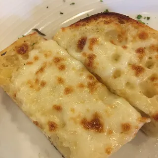 Garlic Bread with Mozzarella