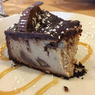 Reese's Peanut Butter Cup Cheesecake