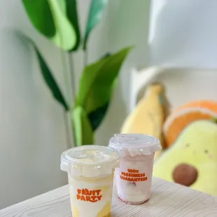 Mango yogurt smoothie, strawberry yogurt smoothie