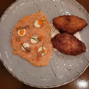 Smoked trout with potato latkes