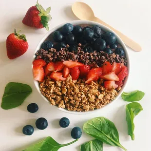 Açaí Bowl at Fruits &amp; Roots