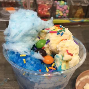 Our seasonal crazy bubble gum ( shaved Ice) available only on spring and summer