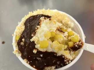 La Tapatia Paleteria Y Fruteria