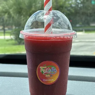 YUMMY Blackblerry smoothie / icee