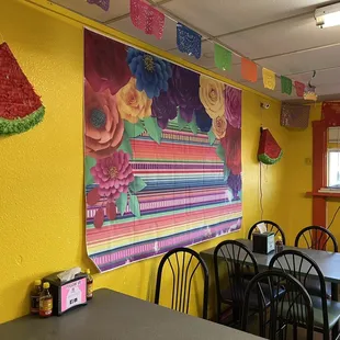 Decor
