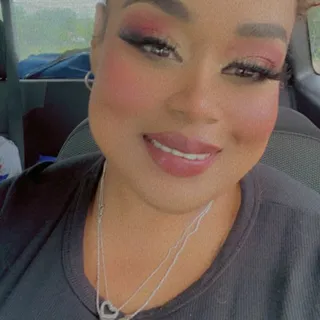 Amber P.