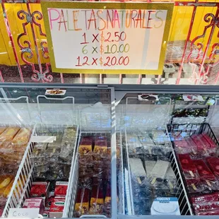 A good selection of Paletas