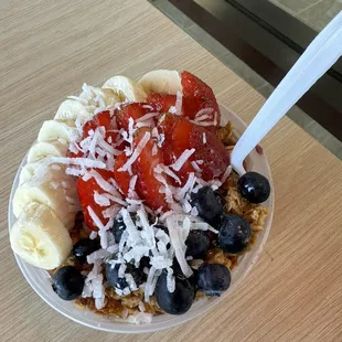 Acai bowl