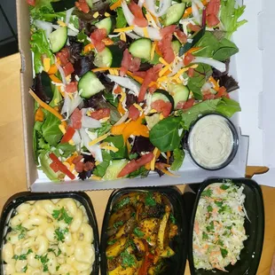 Mac &amp; Cheez, Da Dahntahn, Creamy Slwaz, and the Salad.