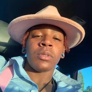 Mahogany G.