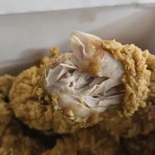 fried chicken, fried chicken wings, chicken wings and fried chicken, food, chicken, bbq chicken, chicken wings, bbq wings, poultry