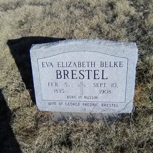 Standing marker